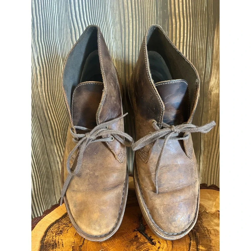 Clark's Bushacre 2 Chukka Desert Leather Boots Distressed Men's Size 8.5/41.5